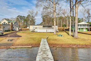 Saluda River Retreat w/ Boat Ramp & Water Views!