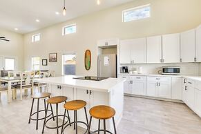 6 Mi to State Farm Stadium: Home w/ Fenced Yard!