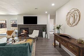 5 Mi to UT: Home w/ Outdoor Entertainment Area!