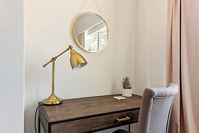 5 Mi to UT: Home w/ Outdoor Entertainment Area!