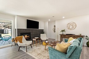 5 Mi to UT: Home w/ Outdoor Entertainment Area!