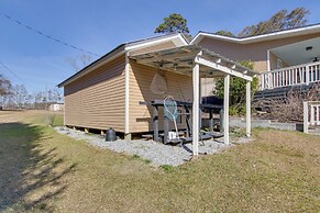 Waterfront Gem w/ Fire Pits & Dock in Georgetown