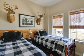 Waterfront Gem w/ Fire Pits & Dock in Georgetown