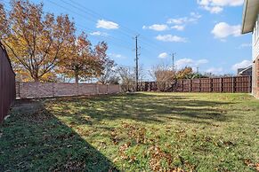 4 Mi to Dtwn: Family Home w/ Games in Frisco