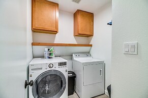 2 Mi to Petroglyph Natl Monument: Updated Home