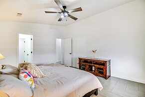 2 Mi to Petroglyph Natl Monument: Updated Home