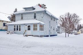 Winter Sports Paradise: Wisconsin Family Home