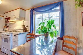 'chateau Merlot' Cottage w/ Deck in Stanardsville