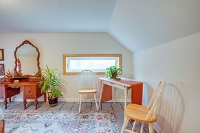 'chateau Merlot' Cottage w/ Deck in Stanardsville