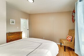 Half-mi to Lakemont Park: Family-friendly Home!