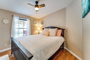 Half-mi to Lakemont Park: Family-friendly Home!