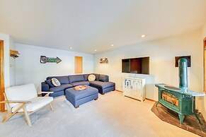 Boat, Fish, Swim: Lake Pend Oreille Gem w/ Deck!