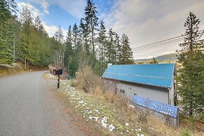 Boat, Fish, Swim: Lake Pend Oreille Gem w/ Deck!