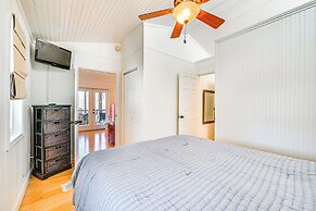 Nolin Lake Gem: Waterfront Retreat w/ Balcony!