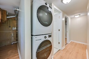 Nolin Lake Gem: Waterfront Retreat w/ Balcony!