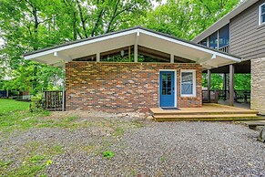 Nolin Lake Gem: Waterfront Retreat w/ Balcony!