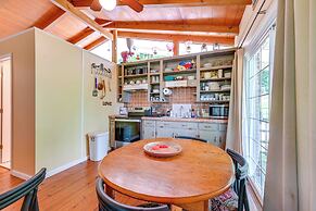 Nolin Lake Gem: Waterfront Retreat w/ Balcony!