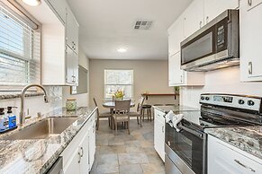 5 Mi to Fort Worth Stockyards: Home w/ Yard!