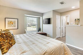 5 Mi to Fort Worth Stockyards: Home w/ Yard!