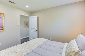 5 Mi to Fort Worth Stockyards: Home w/ Yard!