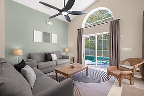 Upstay Dream Home w Private Pool Arcade Theme Rooms