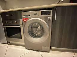 Splendid Apartments at Embassy Gardens