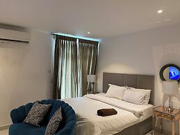 Splendid Apartments at Embassy Gardens