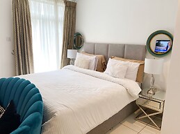 Splendid Apartments at Embassy Gardens