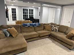 Serene 7br Haven By The Lake 7 Bedroom Home