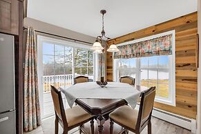 Serene 7br Haven By The Lake 7 Bedroom Home