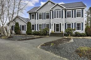 Serene 7br Haven By The Lake 7 Bedroom Home