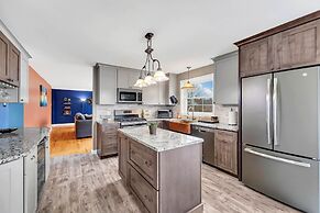 Serene 7br Haven By The Lake 7 Bedroom Home