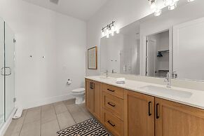 Villa #24 At Bloomington Country Club 4 Bedroom Townhouse