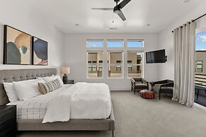 Villa #24 At Bloomington Country Club 4 Bedroom Townhouse