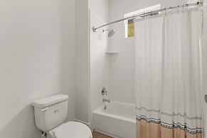 Villa #24 At Bloomington Country Club 4 Bedroom Townhouse