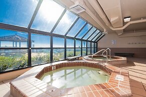 Phoenix Vii 7805 3 Bedroom Condo