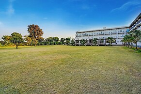 Sunday Resort Manesar