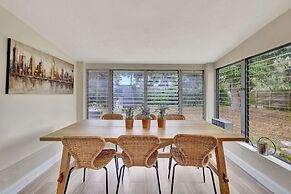 Pompano Beach Bungalow for 5!