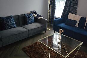 1BR Sleeps6 Elizabethline Ws98