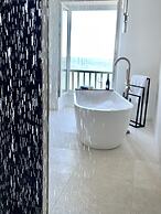 Apartment in Landeda With Beachfront Views