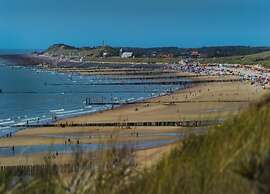 Cozy Couple's Escape