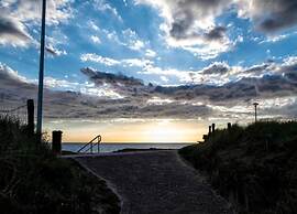 Cozy Couple's Escape