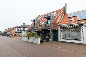 Cozy Couple's Escape