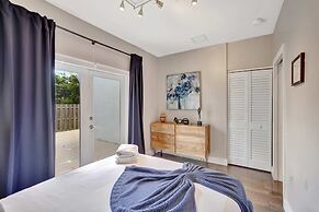 Sunshine House 3 BDR for 8!