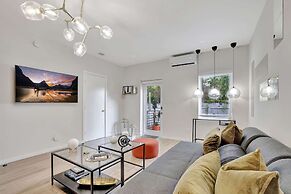 Sunshine Retreat Studio for 2!