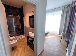 RossoVino Milano Boutique