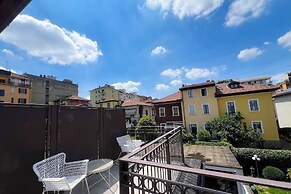 RossoVino Milano Boutique