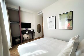 RossoVino Milano Boutique