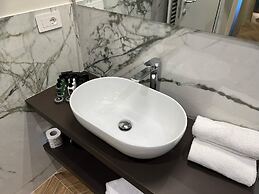 RossoVino Milano Boutique