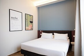 RossoVino Milano Boutique